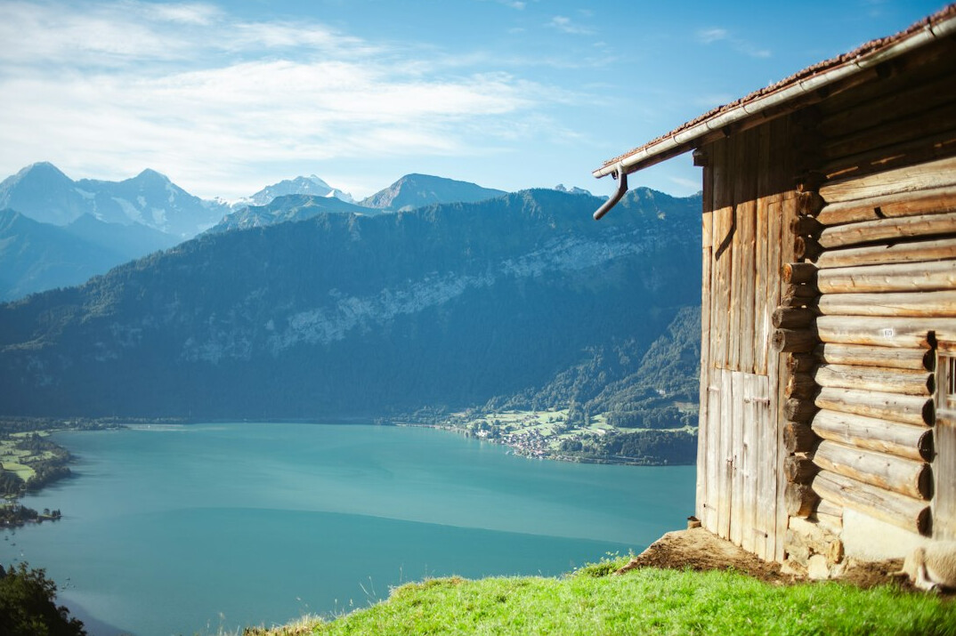 swiss chalet banking